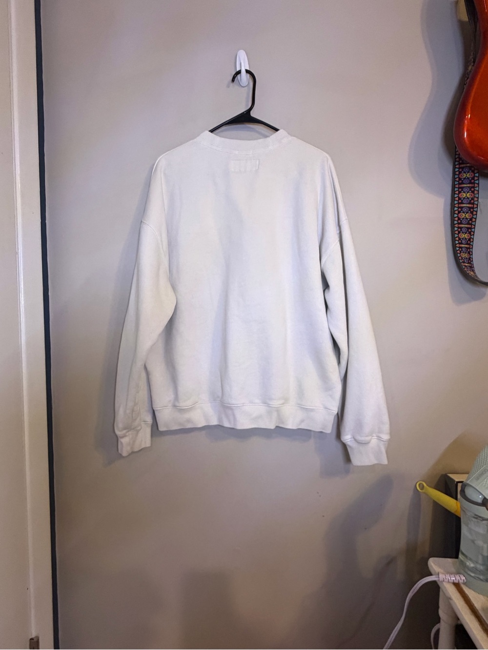 Abercrombie & Fitch Cream Graphic Crewneck Sweatshirt - Picture 7 of 7